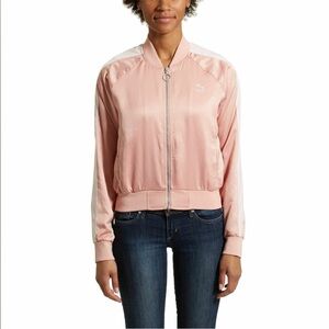 PUMA Womens Puma
En Pointe Satin T7 Jacket  Pink Zip Up Size M